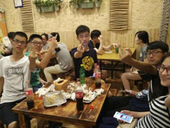 兴隆华侨农场烧烤加盟,学烧烤技术,开烧烤店多少钱疯狂烤翅加盟