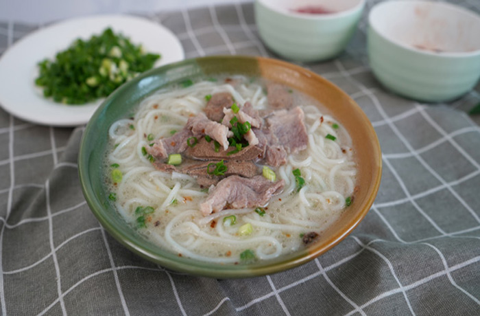 兴隆华侨农场原味汤粉王培训