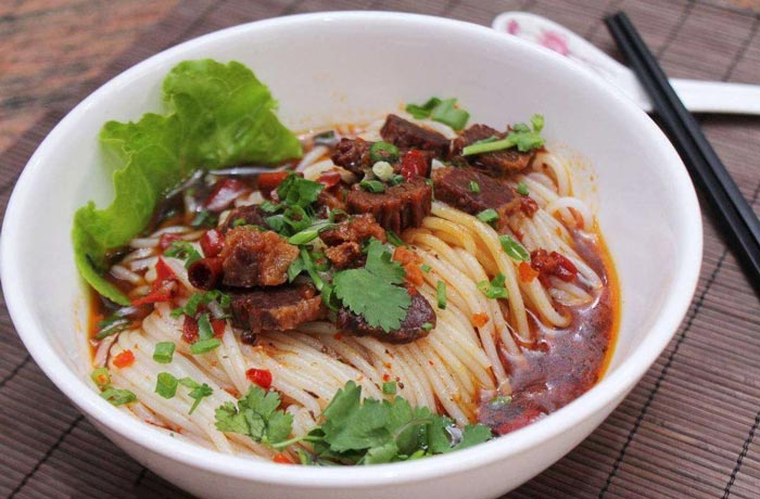 兴隆华侨农场花溪牛肉粉培训